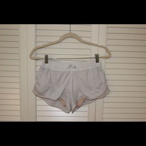 white lulu shorts